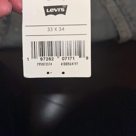 Levi's® Premium
502™ TAPER FIT MEN'S JEANS
Size 33X34 NWT - Picture 10 of 10